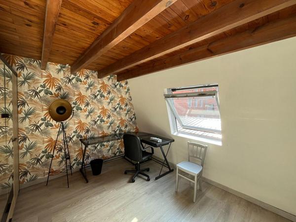 A LOUER : T2 à LILLE • • 754 € CC • Réf. 68412929679