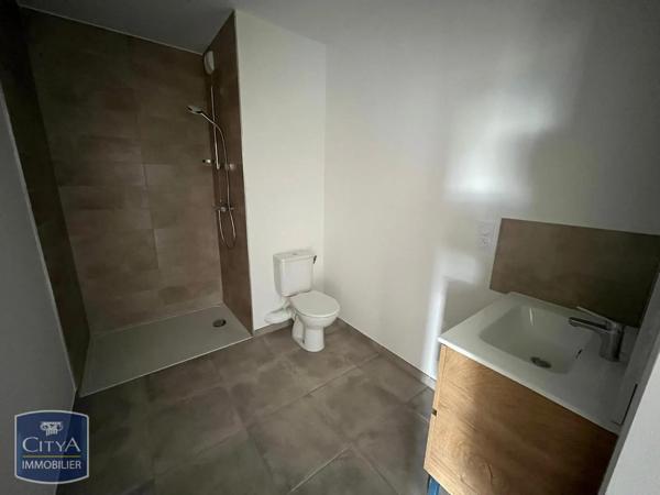 Appartement à louer 2 pièces 41.41m² Clermont-Ferrand (63000)