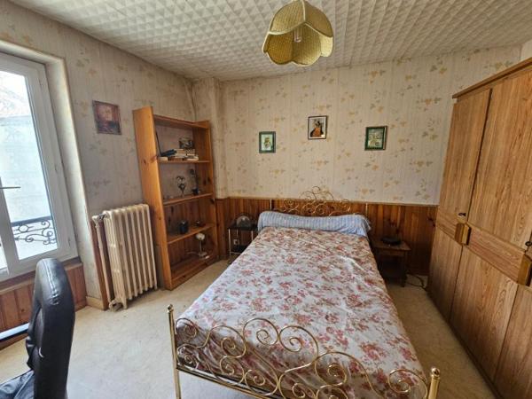 Maison 3 chambres, cave et agréable jardin