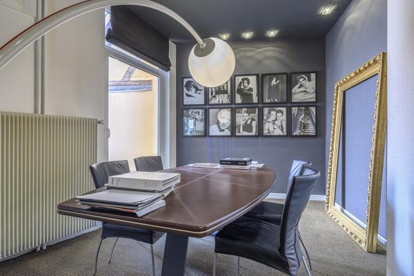 Demeure / Immeuble de Charme Rénové 450 m2 avec Cour Obernai Centre