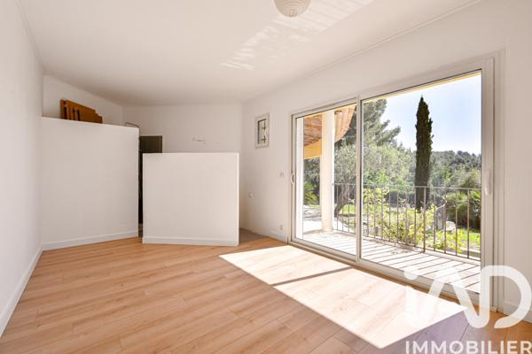 Maison à vendre 5 pièces 170 m² Bandol