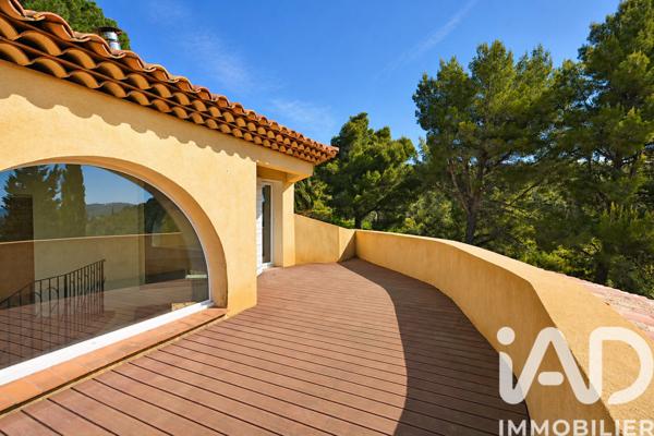 Maison à vendre 5 pièces 170 m² Bandol