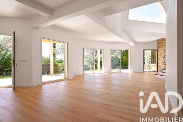 Maison à vendre 5 pièces 170 m² Bandol