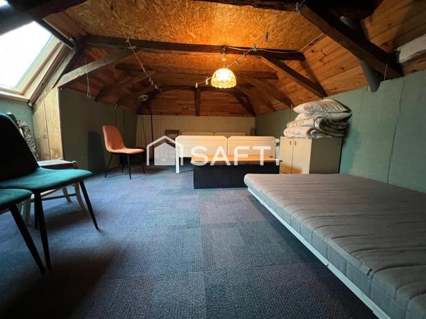 Grange au calme dans la verdure