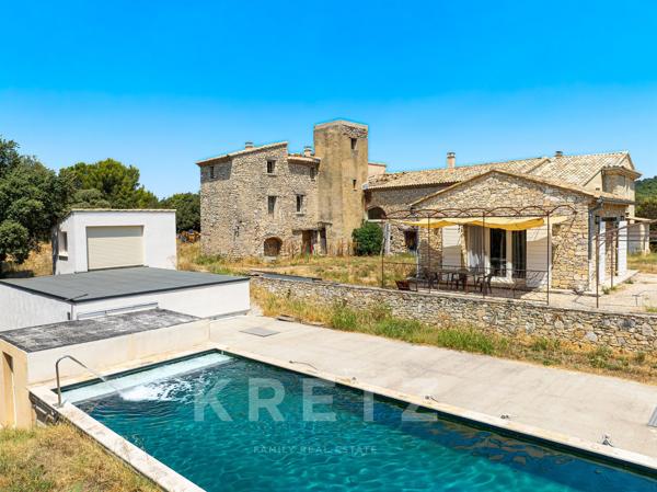 L’ULTIME CONFIDENTIELLE — UNE FERME HISTORIQUE DE PLUS DE 48 HECTARES AU CŒUR DE LA PROVENCE