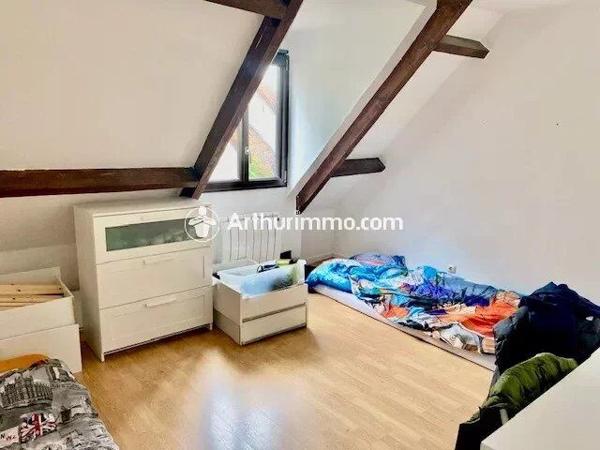 Location Maison 6 pièces 100 m2 à Lisses