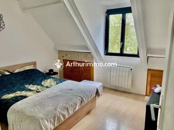 Location Maison 6 pièces 100 m2 à Lisses