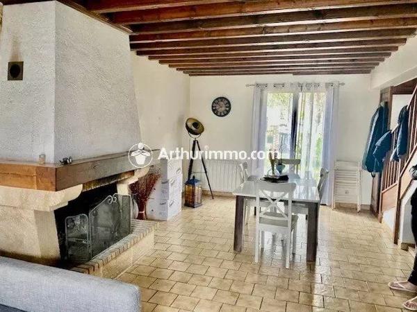 Location Maison 6 pièces 100 m2 à Lisses