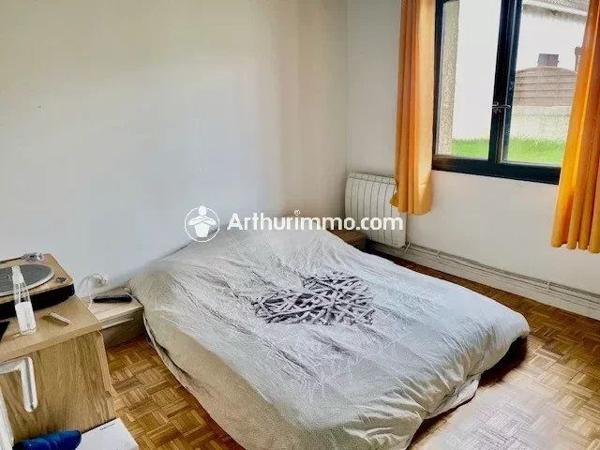 Location Maison 6 pièces 100 m2 à Lisses