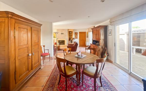 Maison à vendre    7 pièces • 203,35 m2 Agde