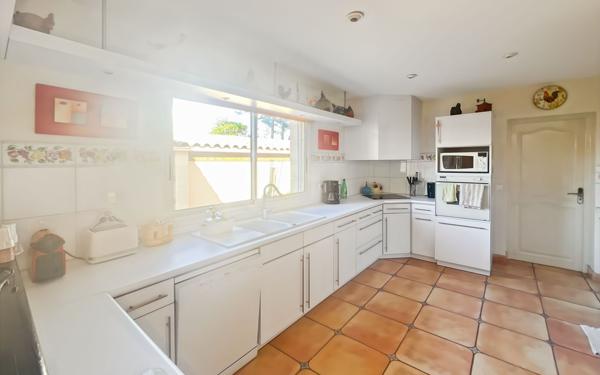 Maison à vendre    7 pièces • 203,35 m2 Agde