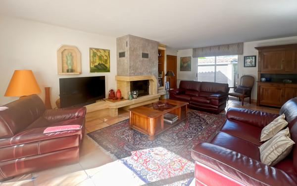 Maison à vendre    7 pièces • 203,35 m2 Agde