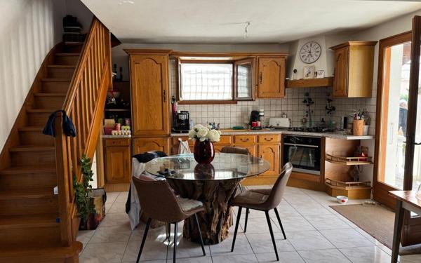 Maison à vendre    3 pièces •  Sainte-Marie