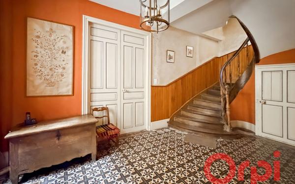 Maison à vendre    7 pièces •  Cérilly