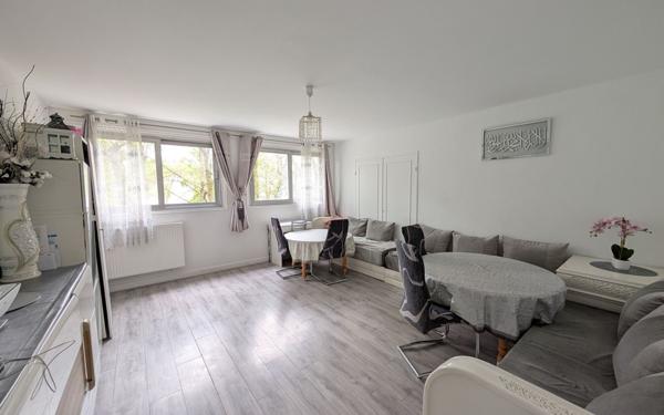 Appartement à vendre    3 pièces • 69 m2 Sucy-en-Brie