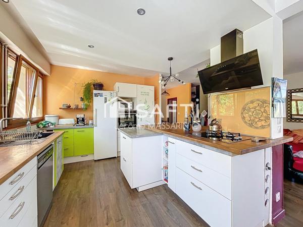 Auzeville-Tolosane - Villa 205 m²  - 8 pièces