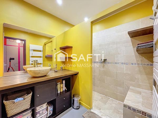 Auzeville-Tolosane - Villa 205 m²  - 8 pièces