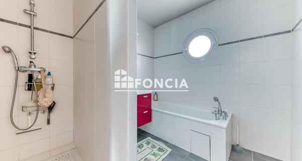 À vendre Appartement 3 pièces 71.27 m² - Lyon 69007
