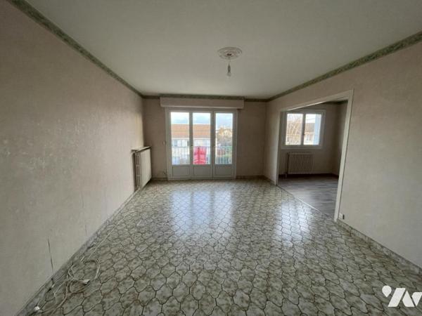 REZE À vendre – Appartement 3 pièces avec balcon, cave et garage