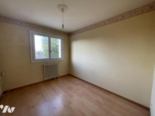 REZE À vendre – Appartement 3 pièces avec balcon, cave et garage