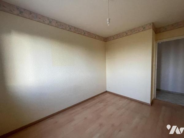 REZE À vendre – Appartement 3 pièces avec balcon, cave et garage