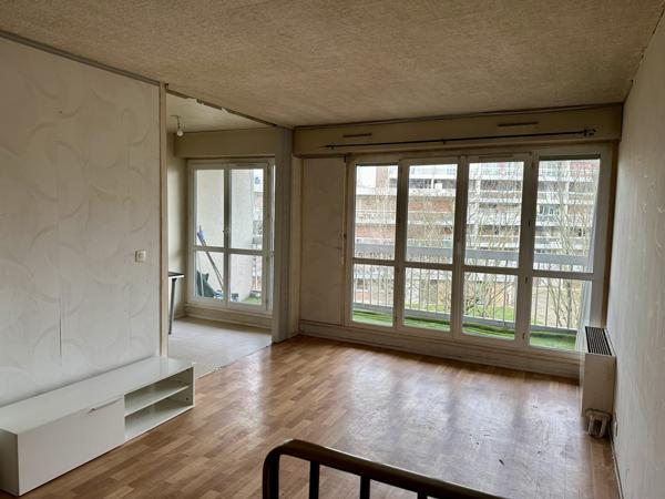 Cergy (95000) Duplex 1 chambre Cergy Grand-centre