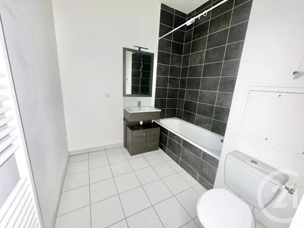 Appartement F1 à vendre  1 pièce - 27,89 m 2   SEVRAN  - 93