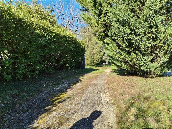 Terrain à vendre |  Saint-Jean-Lespinasse |  1679 m²