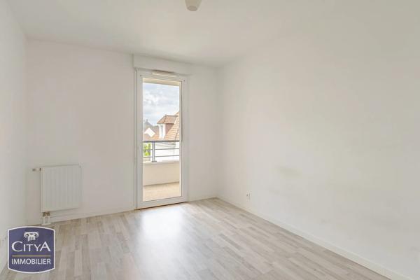 Appartement à vendre 3 pièces 59m² Saint-Cyr-sur-Loire (37540)