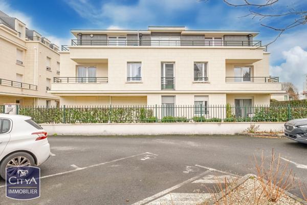 Appartement à vendre 3 pièces 60m² Saint-Cyr-sur-Loire (37540)