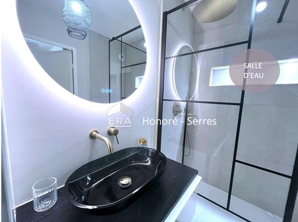 SUPERBE T3  design et moderne de 65 m2 >> BALMA