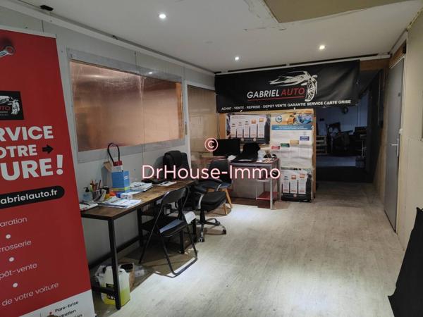 Commerce à vendre 8 pièces de 700 m²