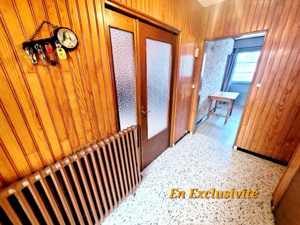 Plain pied individuel de 3 chambres.