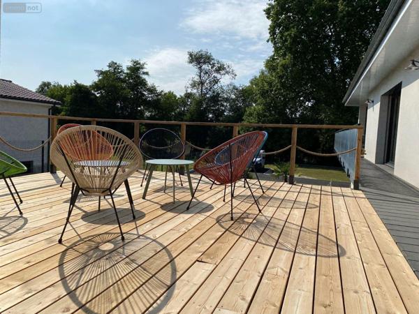 Villa à vendre à Les Billaux en Gironde (33500), ref : 11633/331