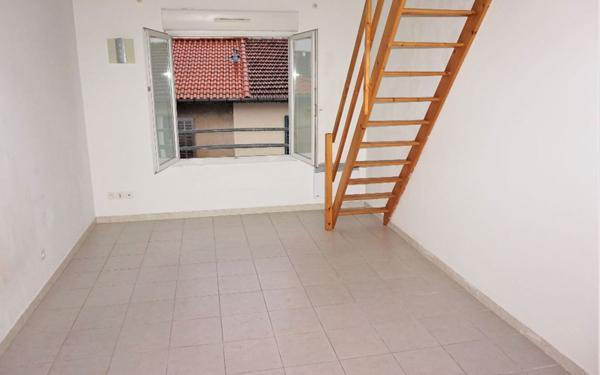 Appartement à vendre    2 pièces • 39 m2 Nîmes