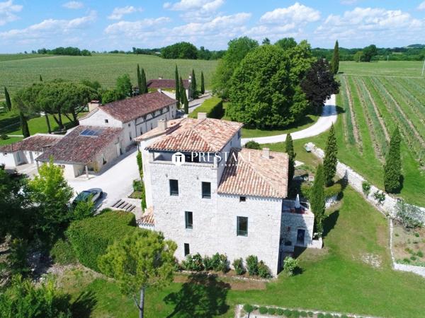 Hameau au coeur du Lot, à 25 minutes de Cahors – 900 m2 habitables sur 4 maisons., CAHORS
