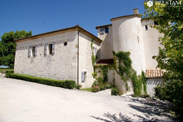 Hameau au coeur du Lot, à 25 minutes de Cahors – 900 m2 habitables sur 4 maisons., CAHORS