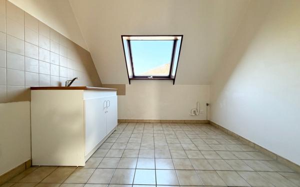 Maison à vendre    7 pièces • 147 m2 Lèves