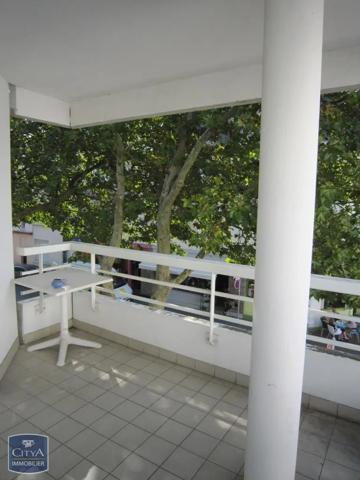 Appartement à louer 2 pièces 47.91m² Saint-Nazaire (44600)