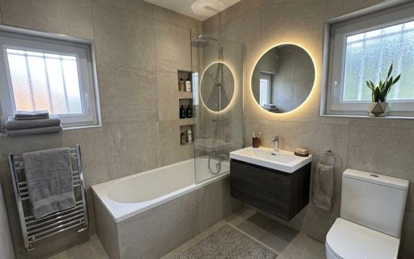 Maison à vendre    5 pièces • 125 m2 Toulouse