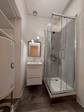 Appartement à louer Saint Nazaire : 2 pièces, 35m² avec 1 chambre(s) à 597€ - AJP Immobilier Saint-Nazaire