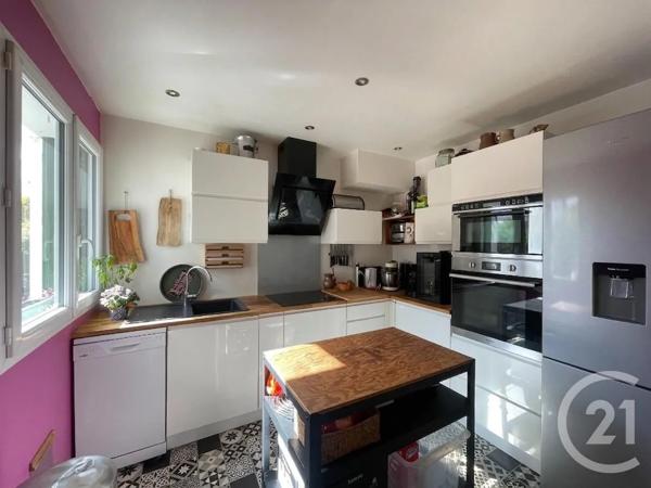 Maison à vendre  4 pièces - 92 m 2   MAUREPAS  - 78