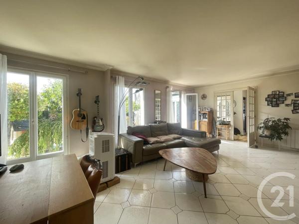 Maison à vendre  4 pièces - 92 m 2   MAUREPAS  - 78