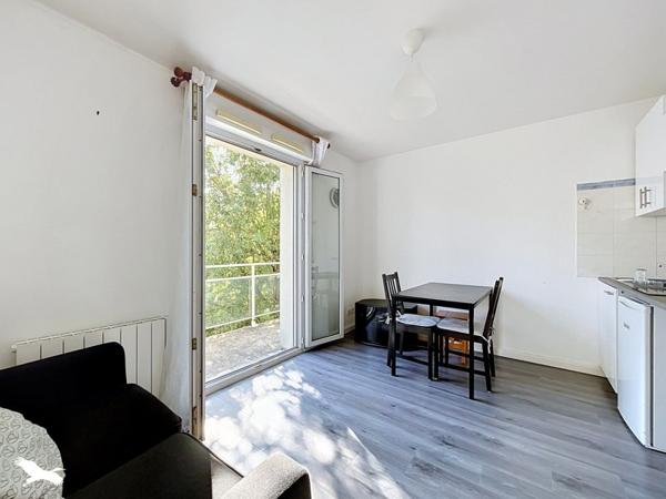 Appartement 114 000 € La Riche 1 pièce 28 m² DPE D