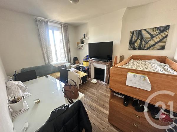 Appartement F2 à vendre  2 pièces - 39 m 2   VIGNEUX SUR SEINE  - 91