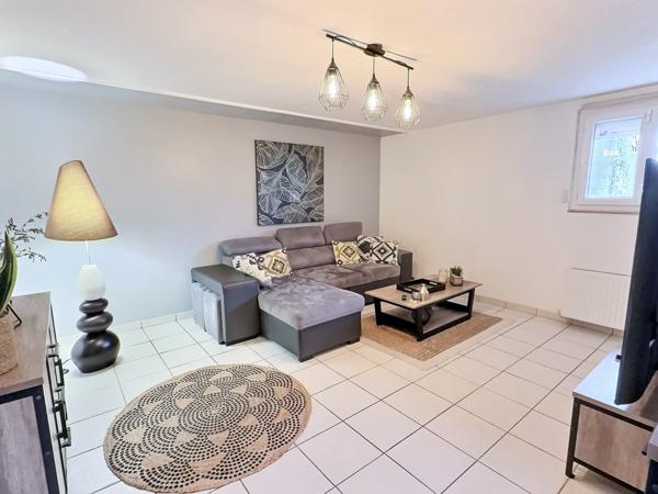 Divonne-les-Bains (01220) Maison avec appartement indépendant