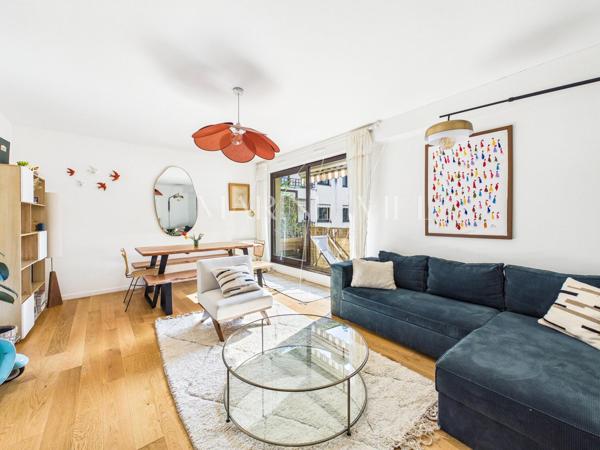 Asnières – Alma : 3 pièces avec terrasse, balcons, parking et cave
