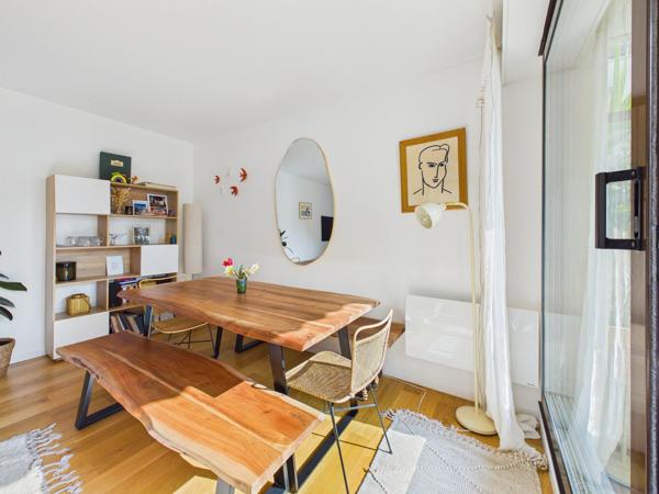 Asnières – Alma : 3 pièces avec terrasse, balcons, parking et cave