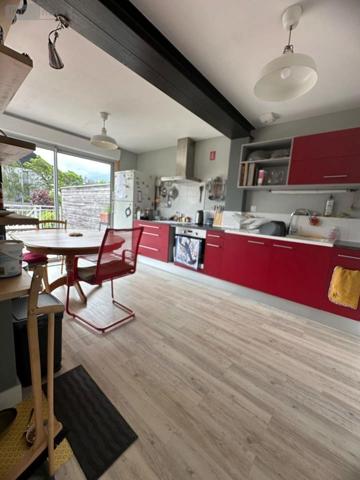 Maison à vendre à Chinon dans l'Indre-et-Loire (37500), ref : 2024/1976   
CHINON - Centre ville