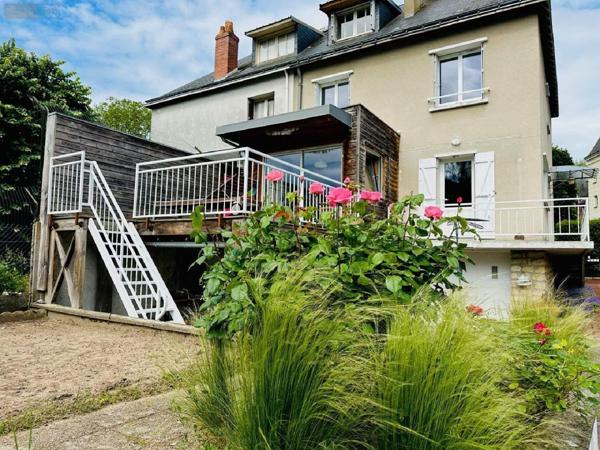 Maison à vendre à Chinon dans l'Indre-et-Loire (37500), ref : 2024/1976   
CHINON - Centre ville